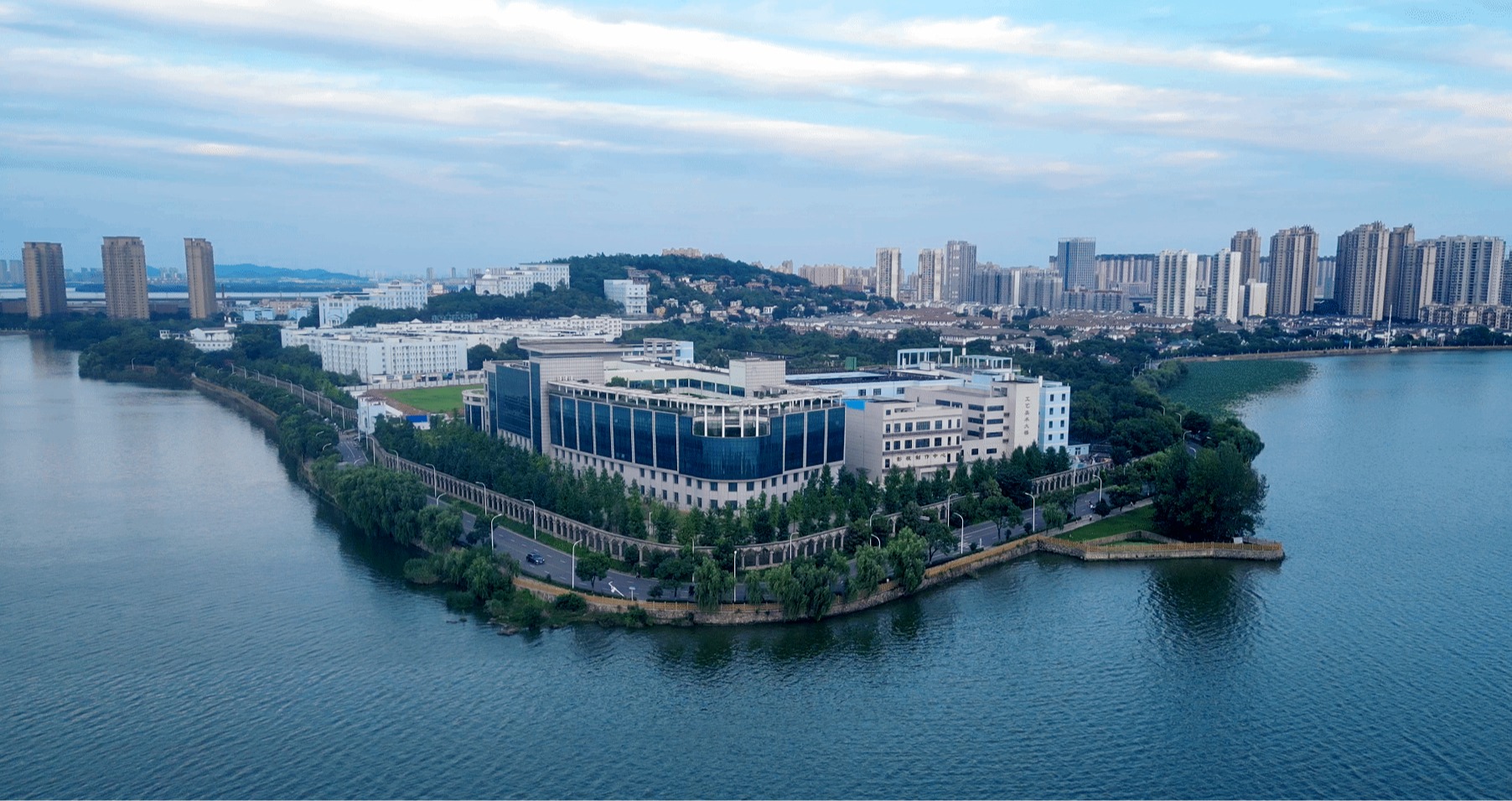 2026睿抗机器人开发者大赛湖北省赛将在武昌理工学院举行