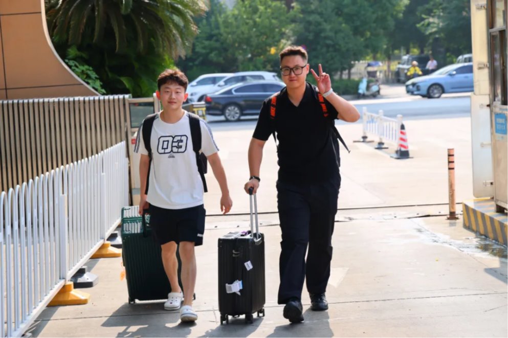 1800余名专升本新生今日报到，武昌理工学院暖心迎“新”