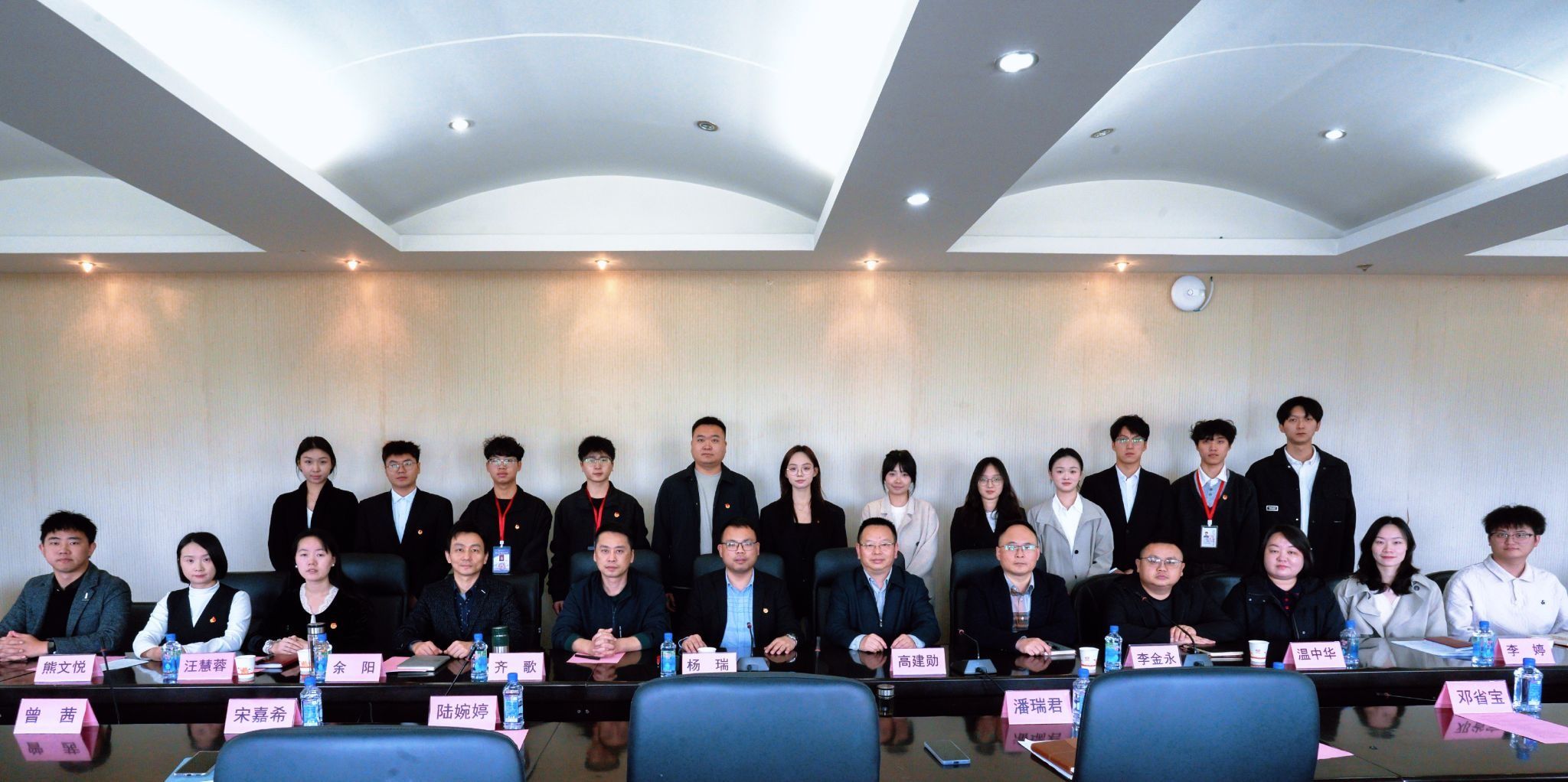 武昌理工学院召开2025年党委联系团委、学生会座谈会